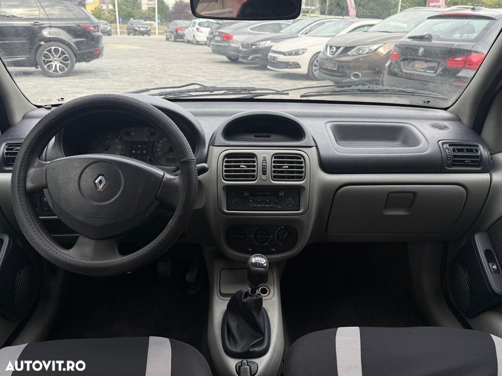Renault Clio - 5