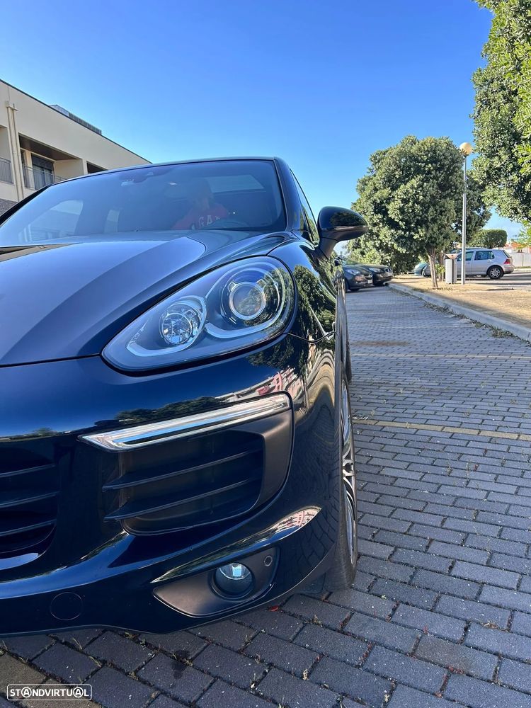 Porsche Cayenne S E-Hybrid - 9