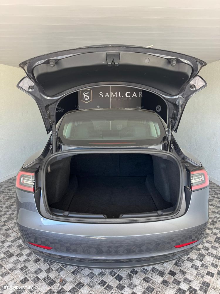 Tesla Model 3 Long Range AWD Dual Motor Performance - 14