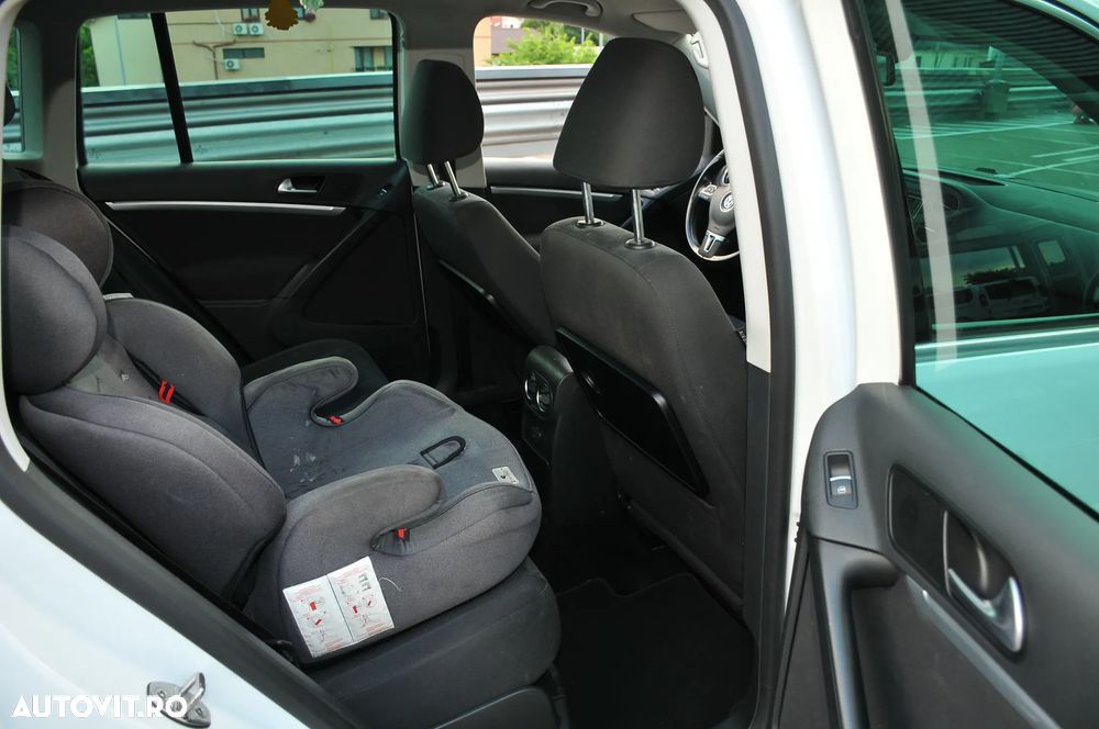 Volkswagen Tiguan 2.0 TDI SCR 4MOTION BlueMotion Technology Highline - 12
