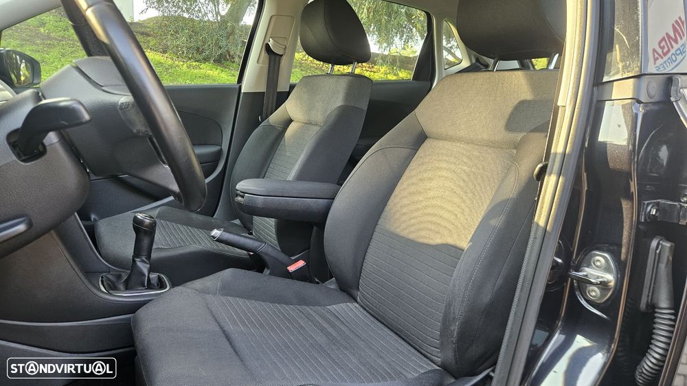 VW Polo 1.2 TDi Confortline - 12