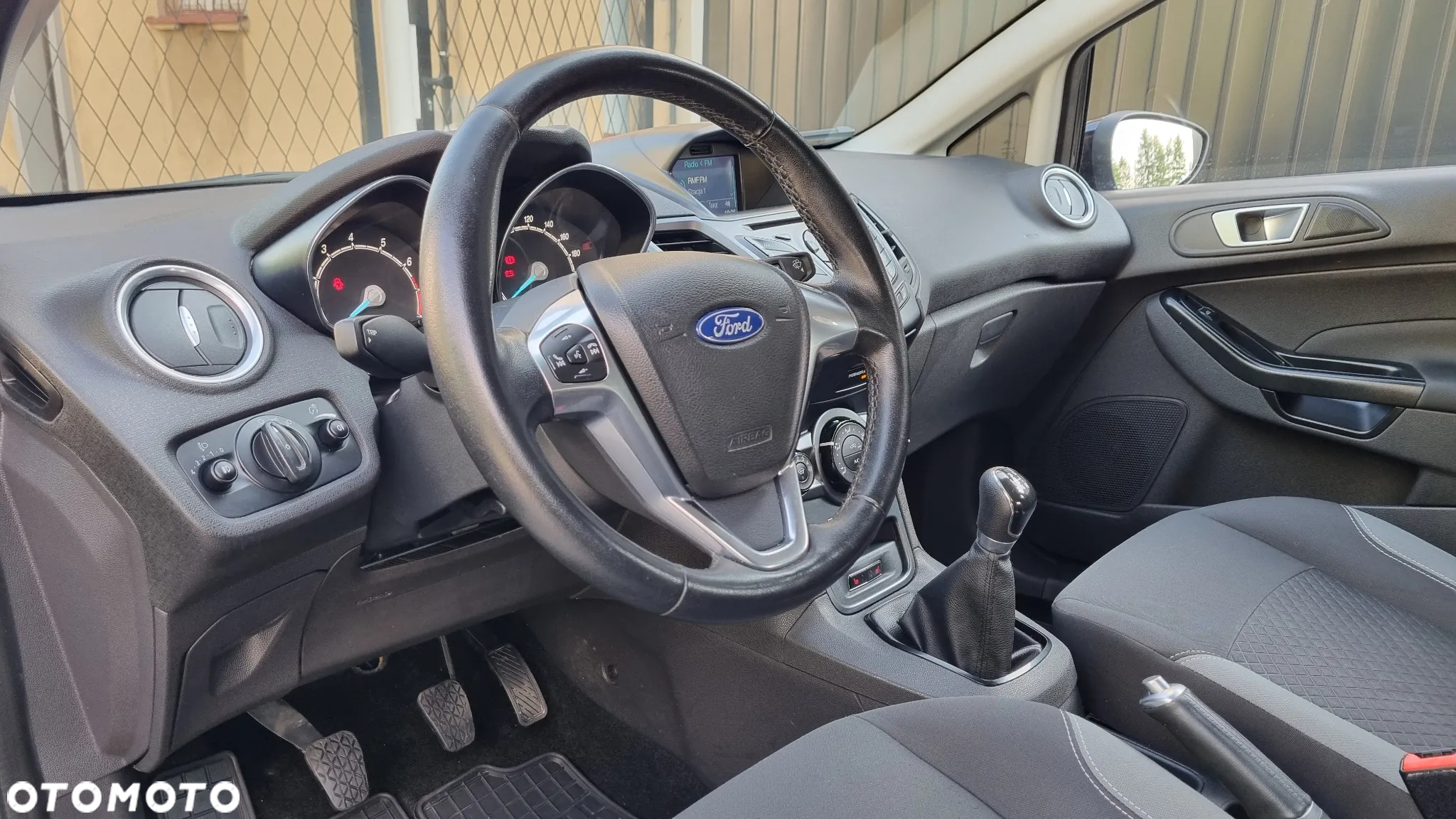 Ford Fiesta 1.25 Ambiente - 10