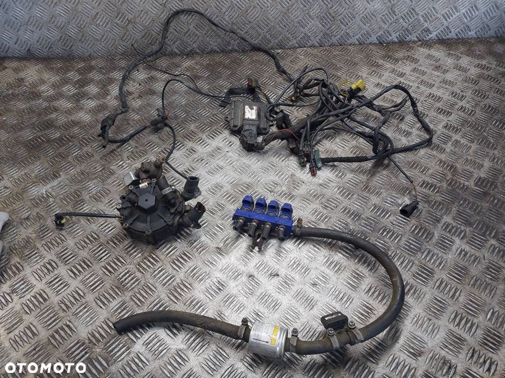 INSTALACJA GAZOWA LPG STAG 200 GOFAST HERCULES BLUE STAG PS-04 PLUS TYP R01 - 1
