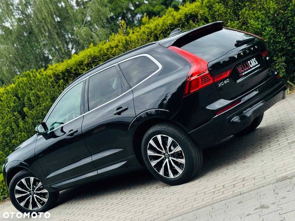 Volvo XC 60 B4 D Geartronic Momentum Pro - 16