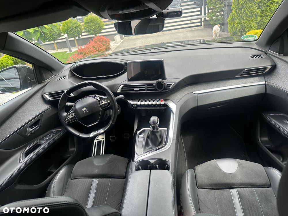 Peugeot 5008 - 10
