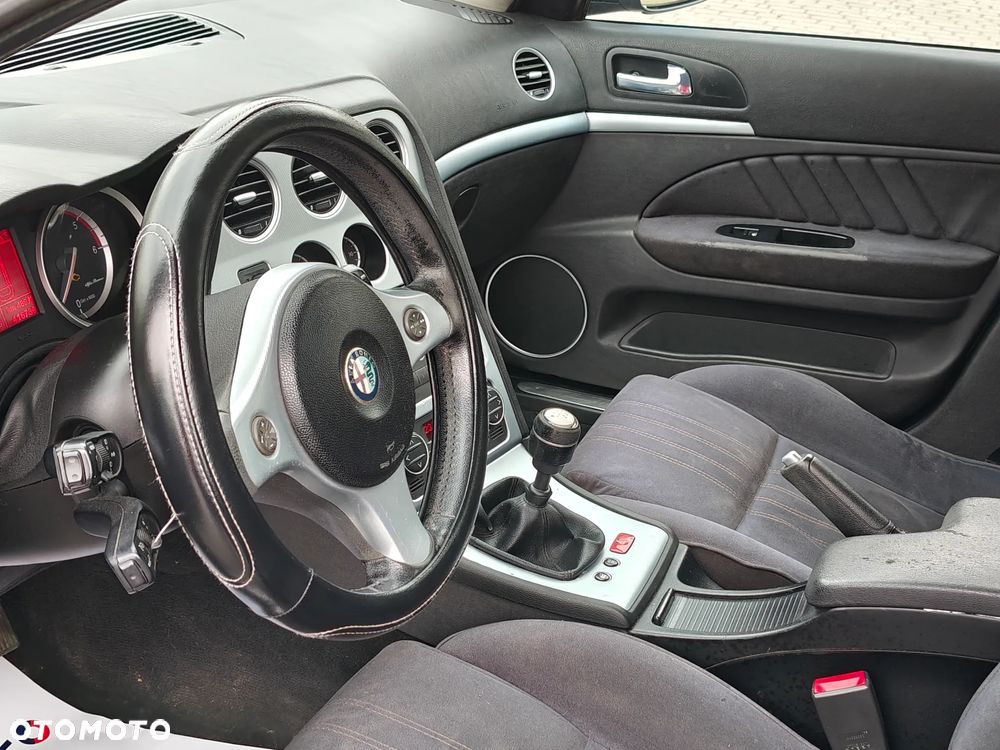 Alfa Romeo 159 1.9 JTDM 16V DPF Distinctive - 10