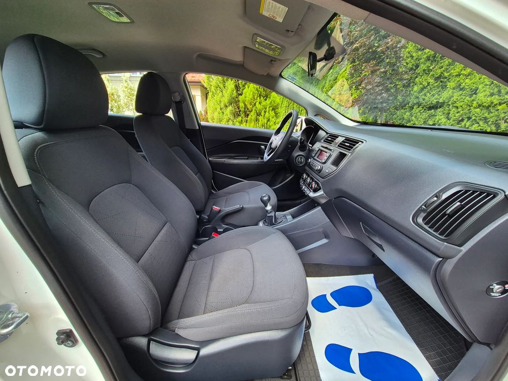 Kia Rio 1.2 XL - 35