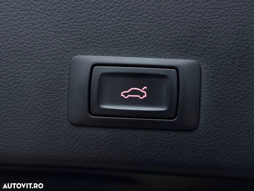 Audi A6 2.0 TDI Ultra S tronic - 28