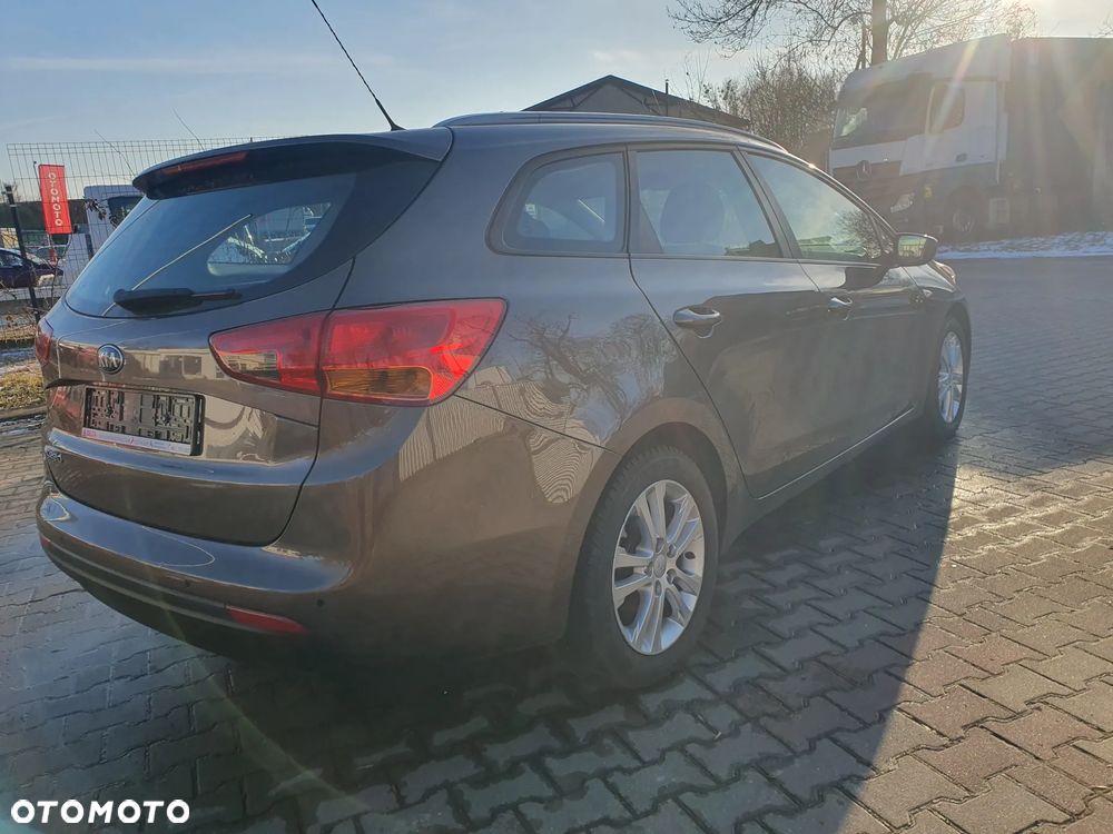 Kia Ceed 1.4 CVVT ISG Vision - 3