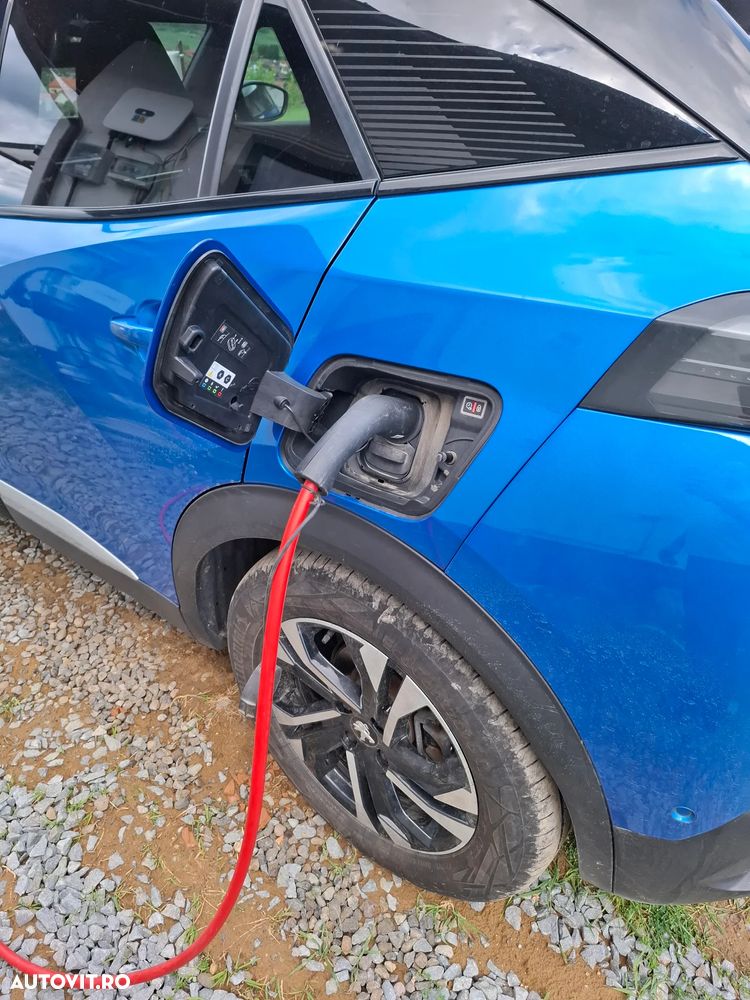 Peugeot 2008 50 kWh GT - 7