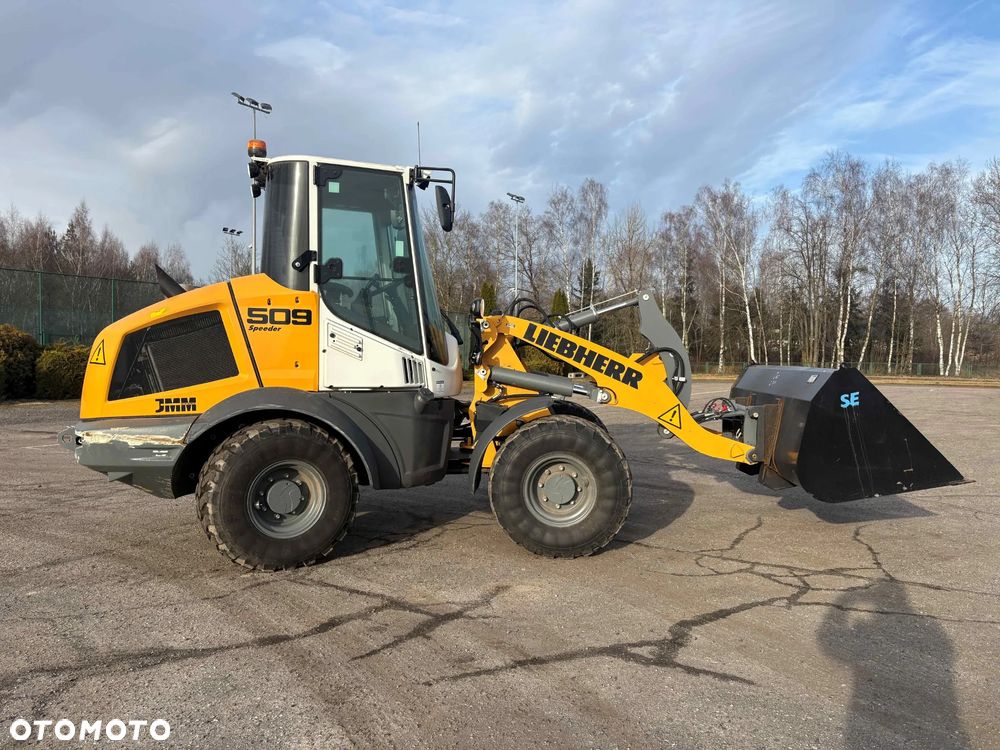 Liebherr L509 Stereo - 4