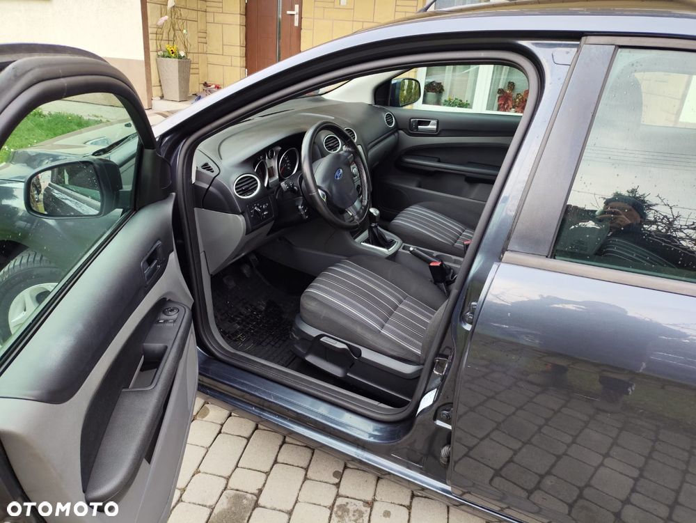 Ford Focus 1.8 TDCi Sport - 10