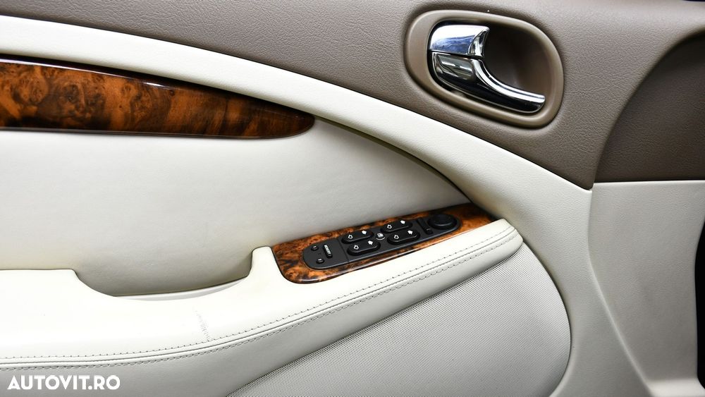 Jaguar S-Type 2.7 Twin Turbo Aut. Executive - 18