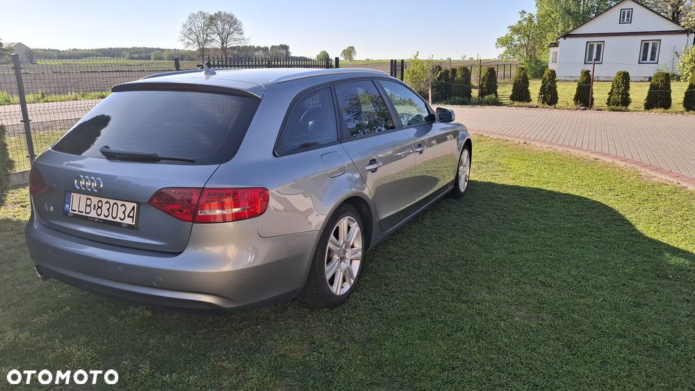 Audi A4 Avant 2.0 TDI - 5