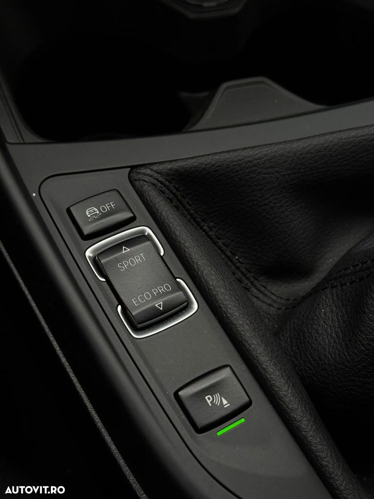 BMW Seria 1 116i Sport Line - 34
