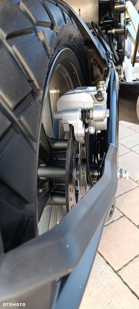 Benelli TRK 502 - 25