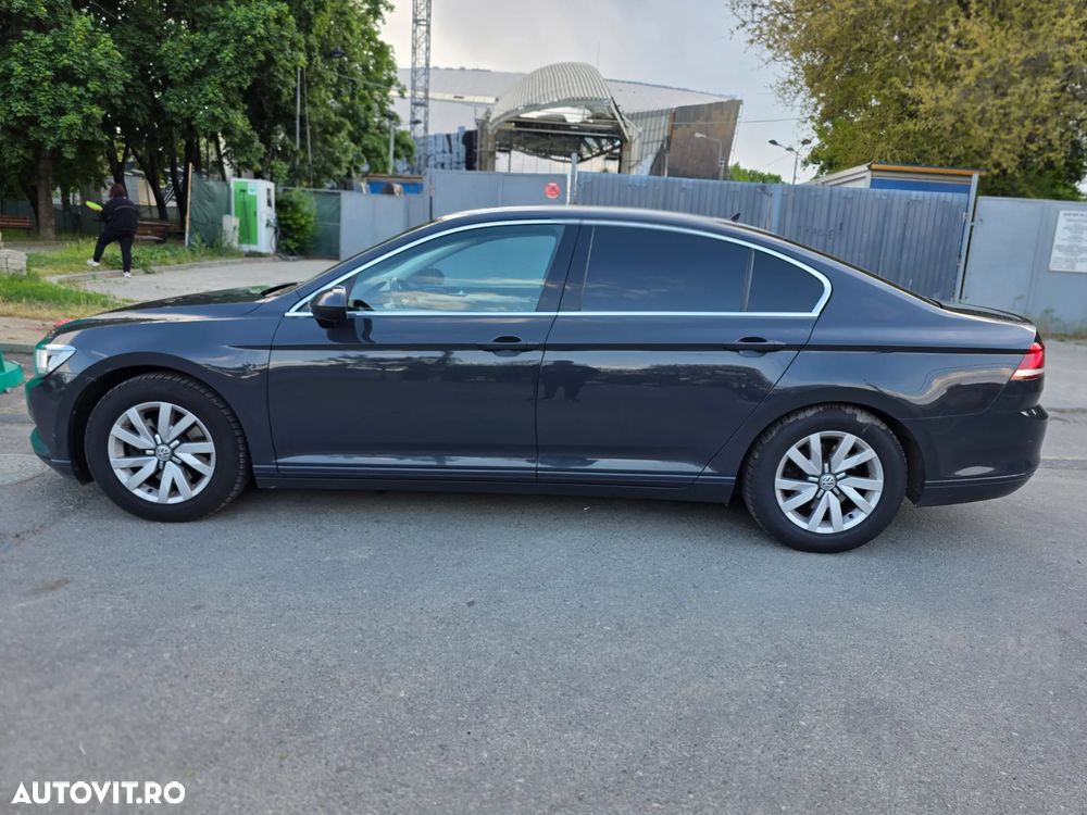 Volkswagen Passat - 14