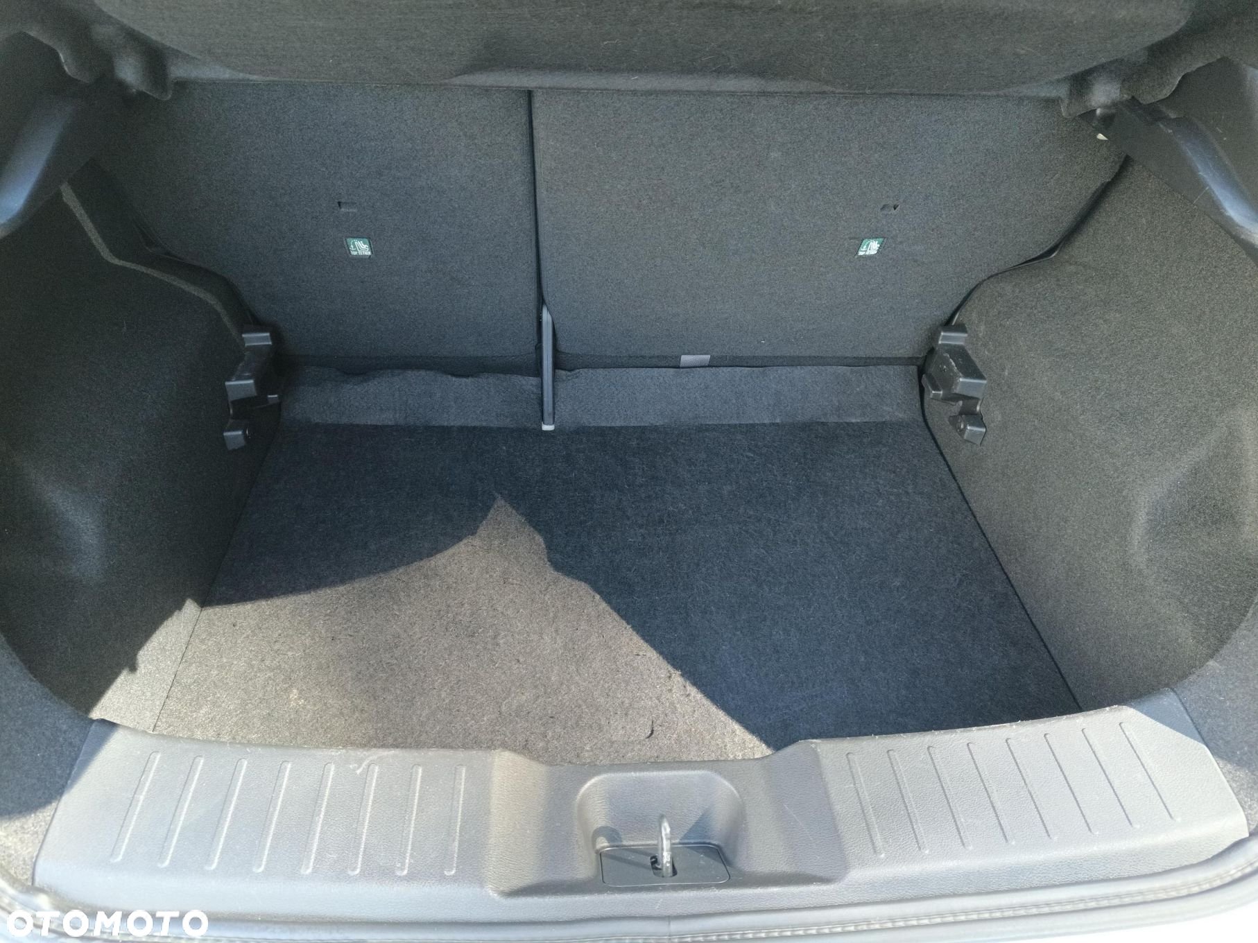 Nissan Juke 1.0 DIG-T Tekna - 13