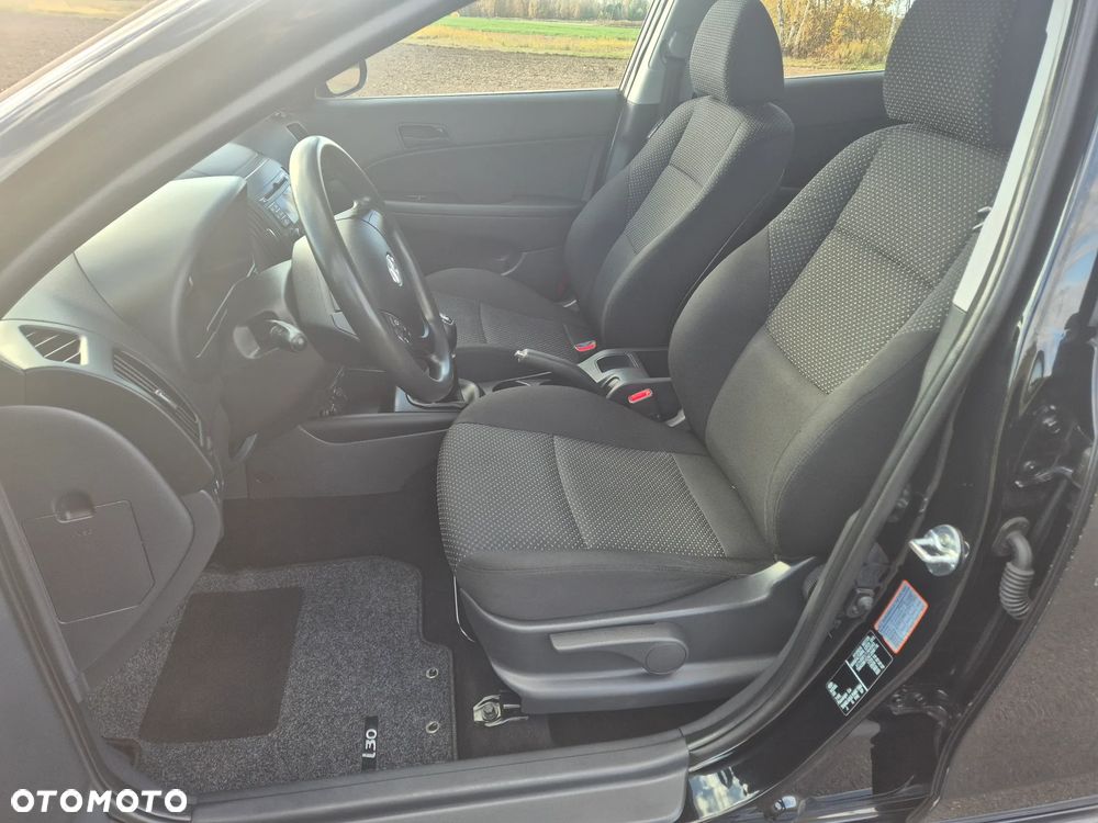 Hyundai i30 1.4 Blue Comfort - 9