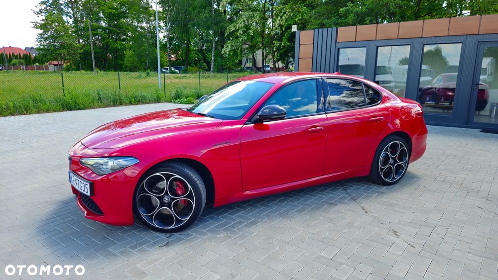 Alfa Romeo Giulia 2.0 Turbo Veloce Q4 - 13