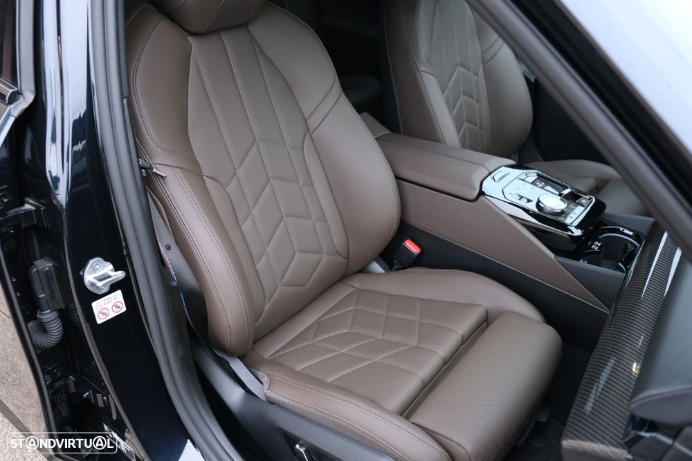 BMW i5 eDrive40 Pack Desportivo M Pro - 25