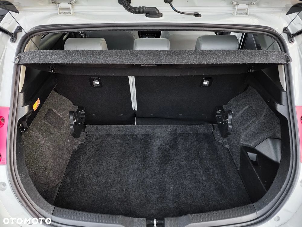 Toyota Auris 1.8 VVT-i Automatik Executive - 28