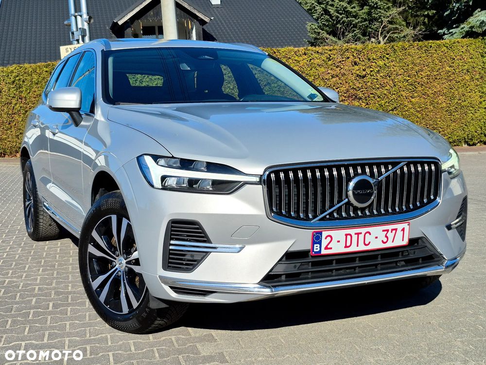 Volvo XC 60 T6 AWD Plug-In Hybrid Inscription - 2
