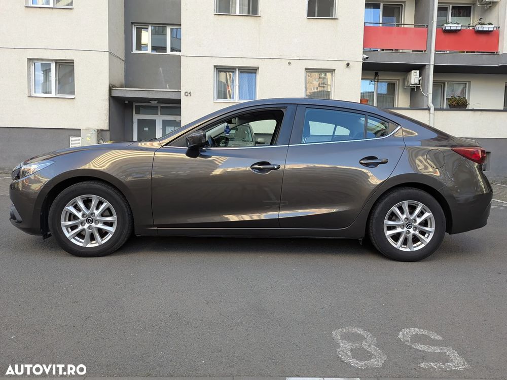 Mazda 3 G120 Attraction - 7