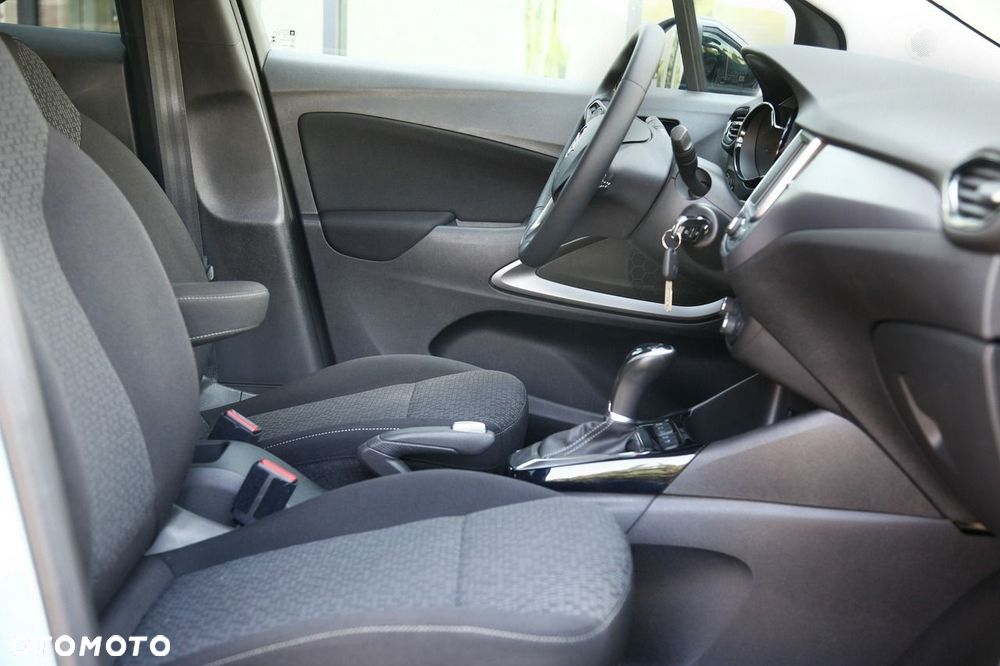 Opel Crossland X - 19