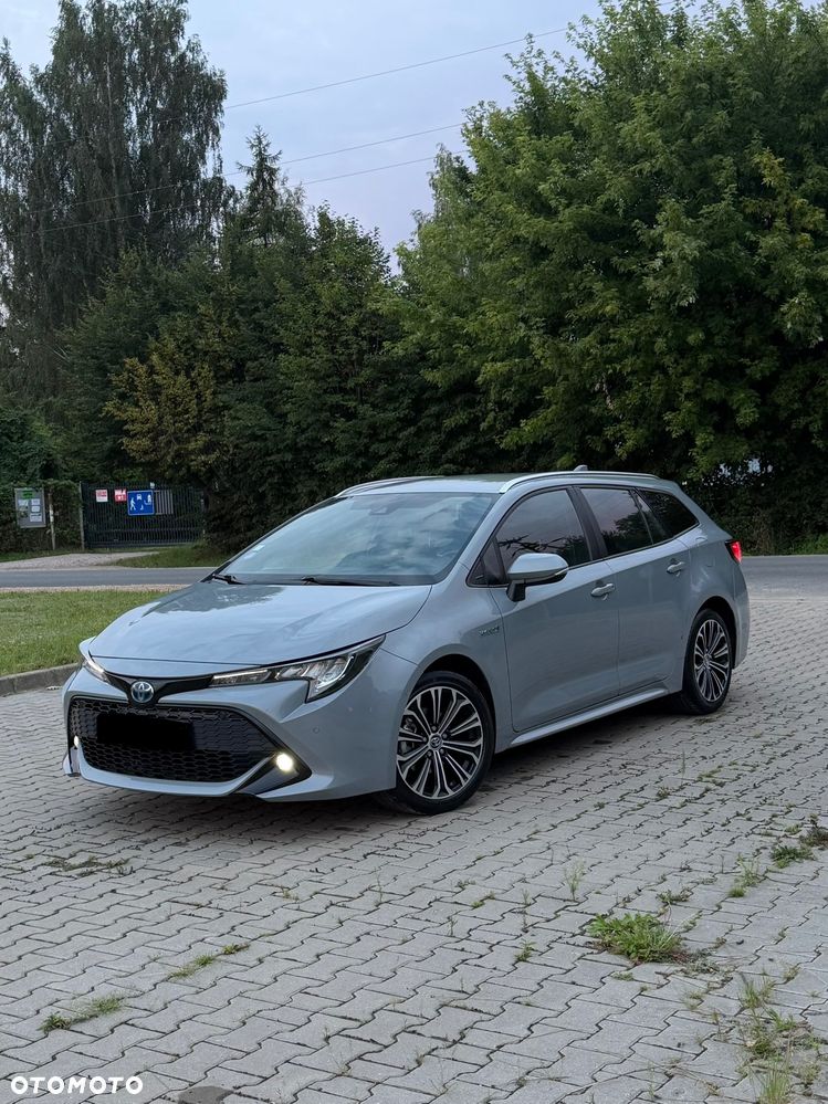 Toyota Corolla - 1