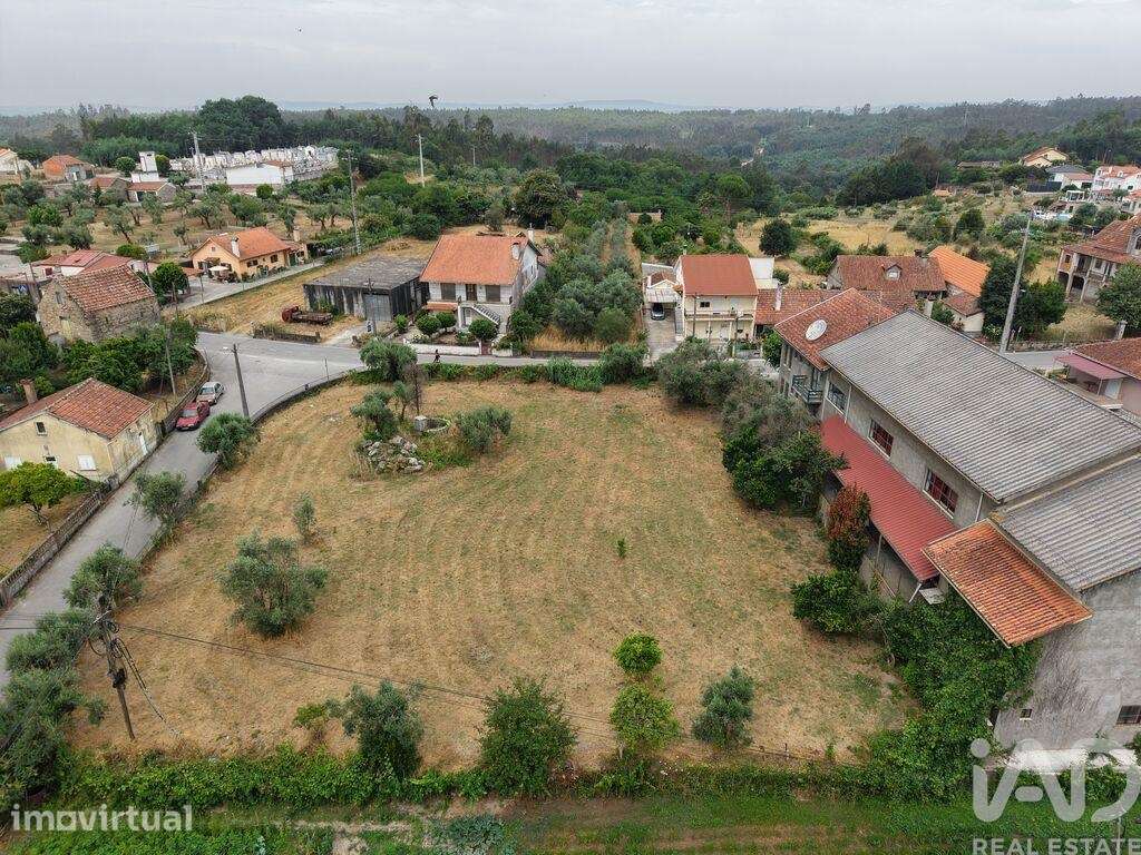 Terreno em Parada - Grande imagem: 5/9