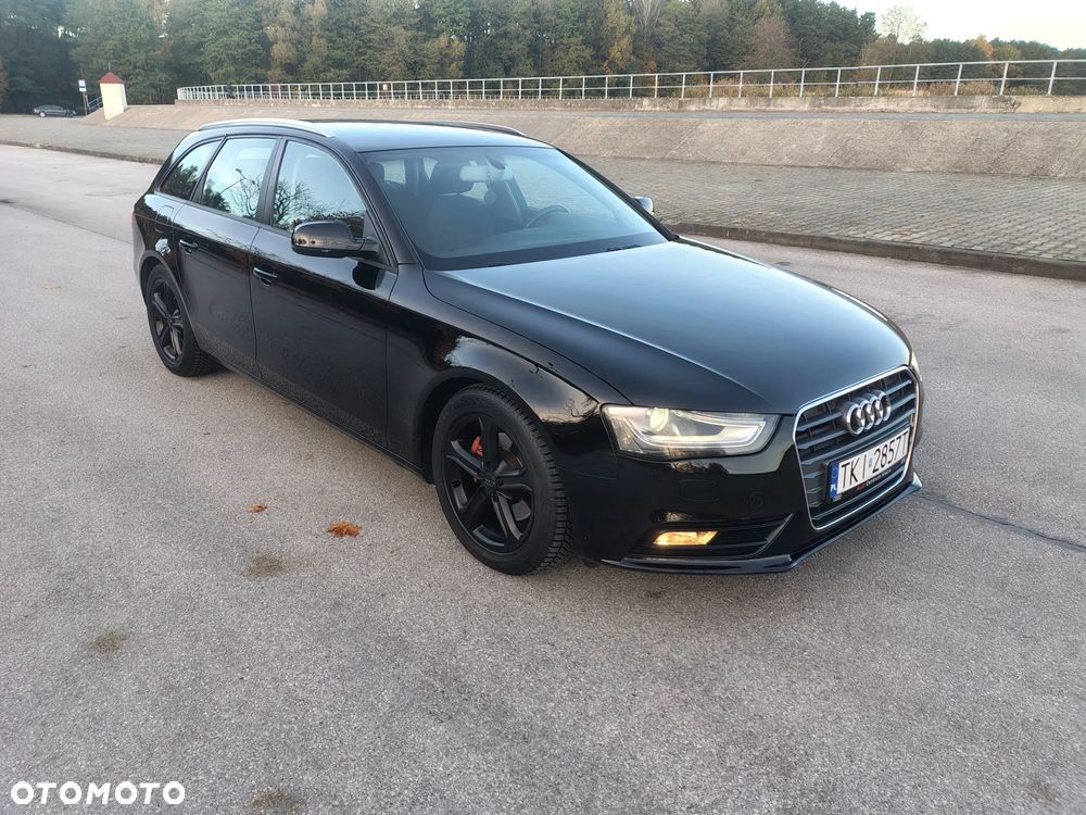 Audi A4 Avant 2012 photo 4