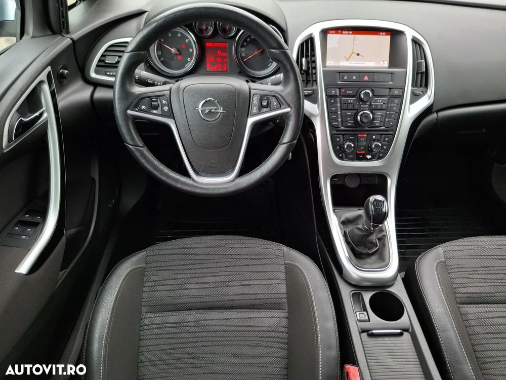 Opel Astra - 10
