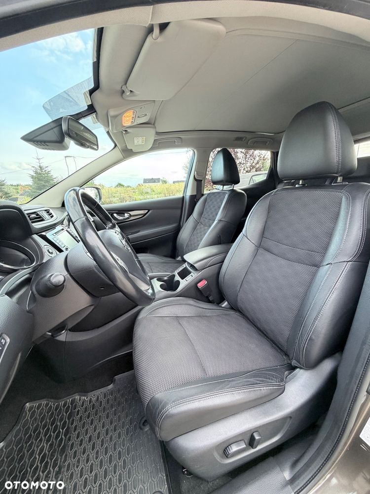Nissan Qashqai 1.6 DCi Tekna Xtronic - 26