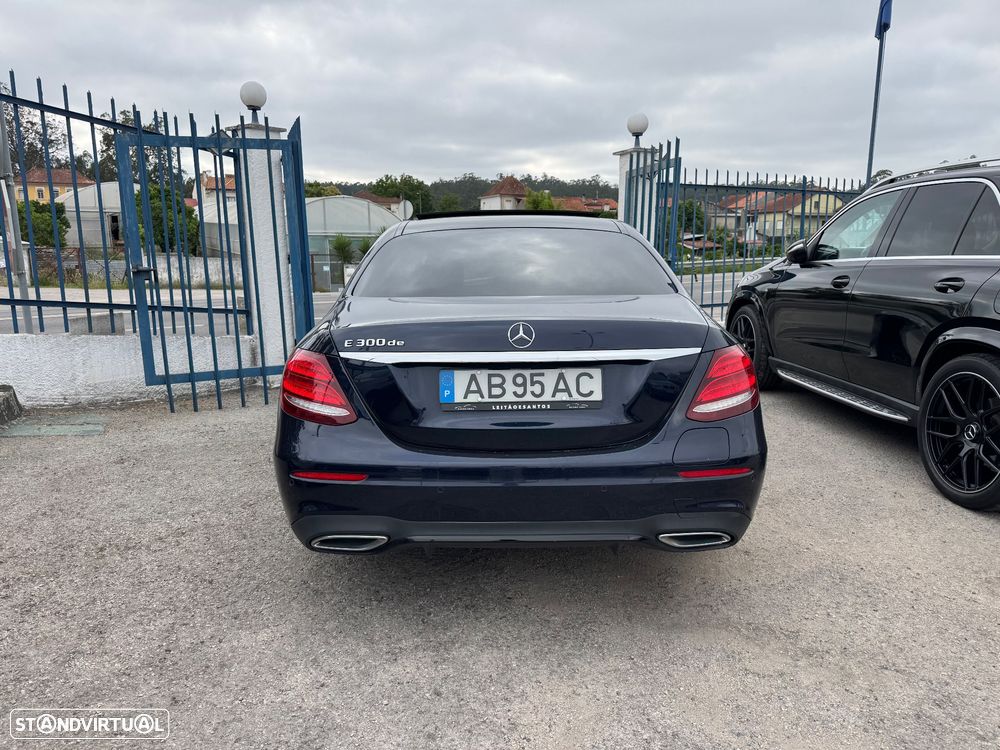 Mercedes-Benz E 300 de AMG Line - 34
