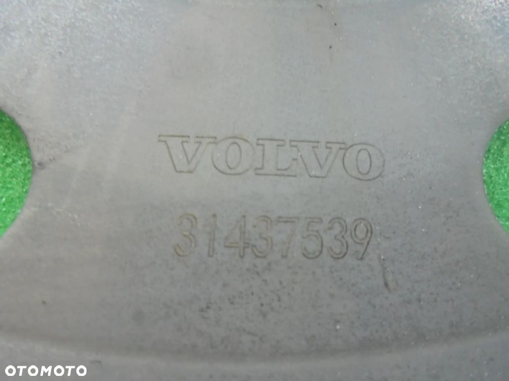 VOLVO XC60 II MILD HYBRID KOLO ZAMACHOWE 2,0 DIESEL - 2