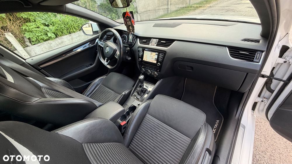 Skoda Octavia 2.0 TDI RS DSG EU6 - 37