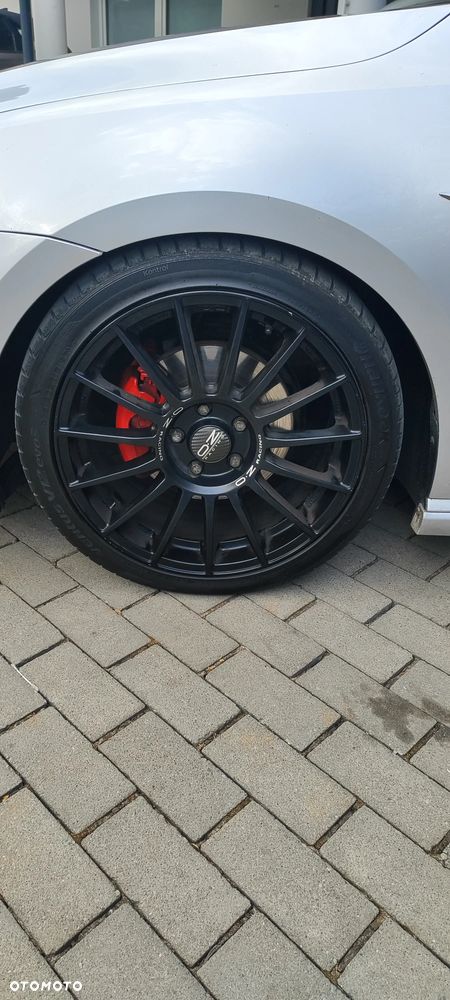 Volkswagen Golf 2.0 TDI SCR DSG Highline - 18