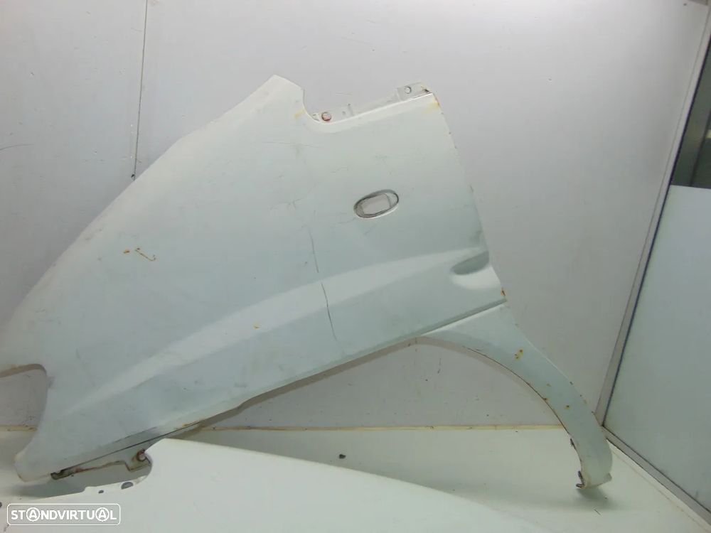 Mitsubishi L400 guarda lamas - 5