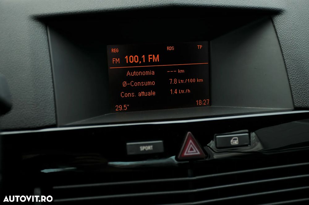 Opel Astra GTC 1.9 CDTI Cosmo - 13