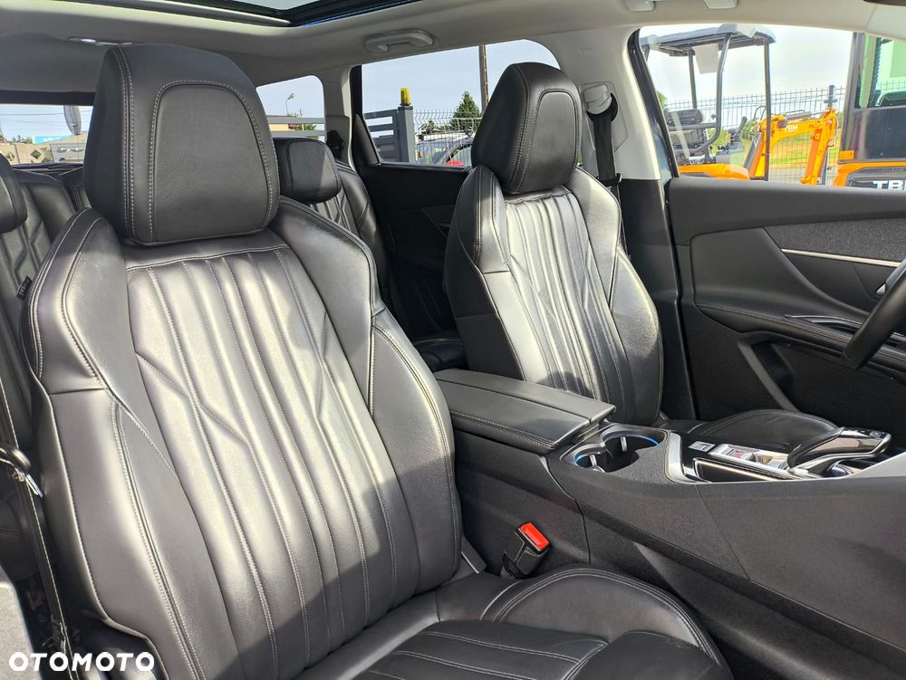 Peugeot 5008 - 21