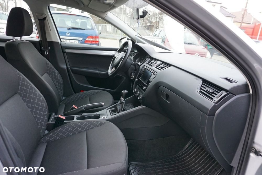 Skoda Octavia - 24