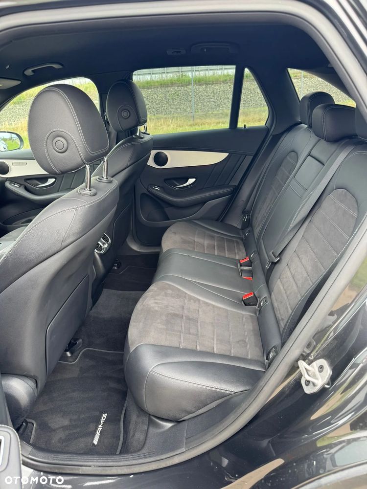 Mercedes-Benz GLC 220 d 4Matic 9G-TRONIC AMG Line - 17