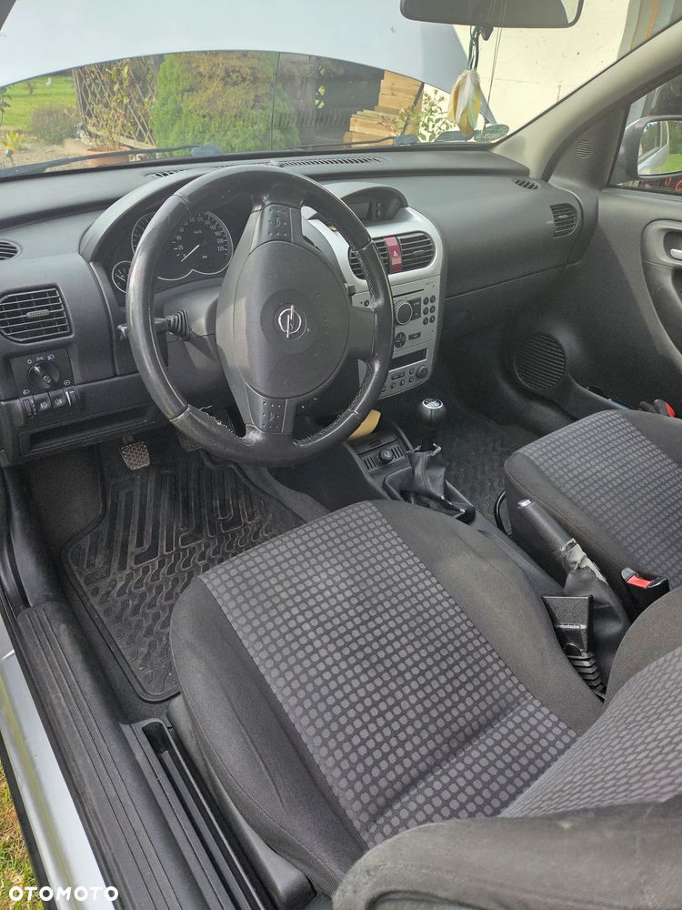 Opel Corsa - 6