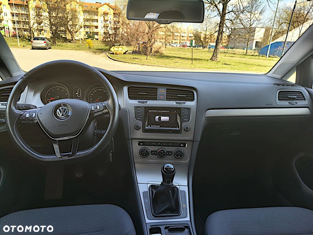 Volkswagen Golf 1.4 TSI BMT Comfortline - 27