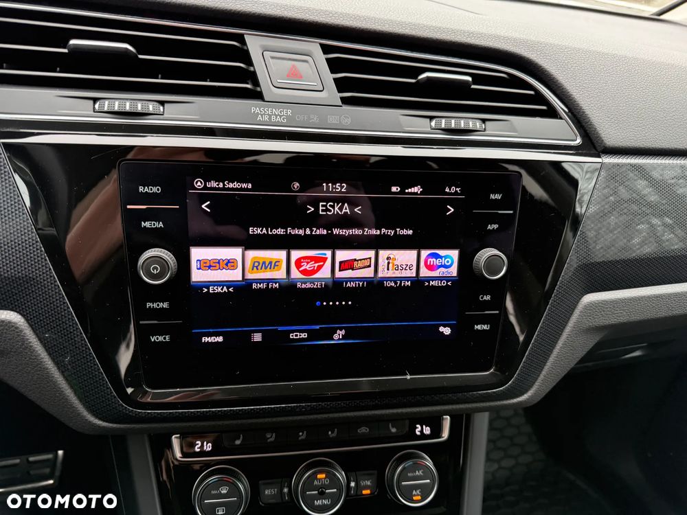 Volkswagen Touran 2.0 TDI SCR DSG UNITED - 18