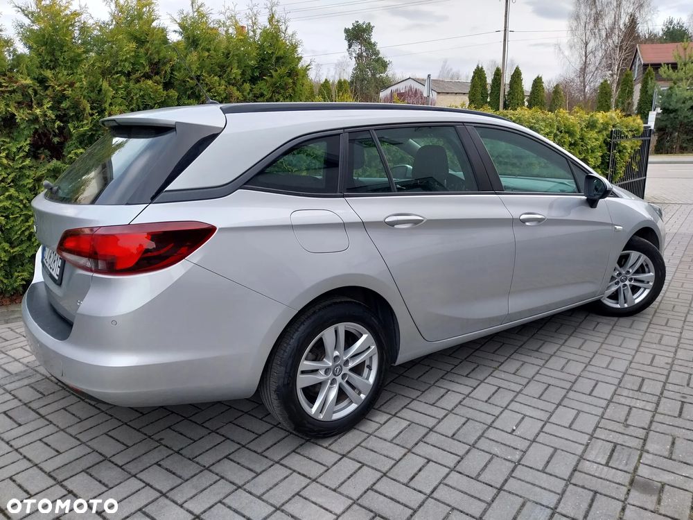 Opel Astra 1.6 CDTI Enjoy - 4