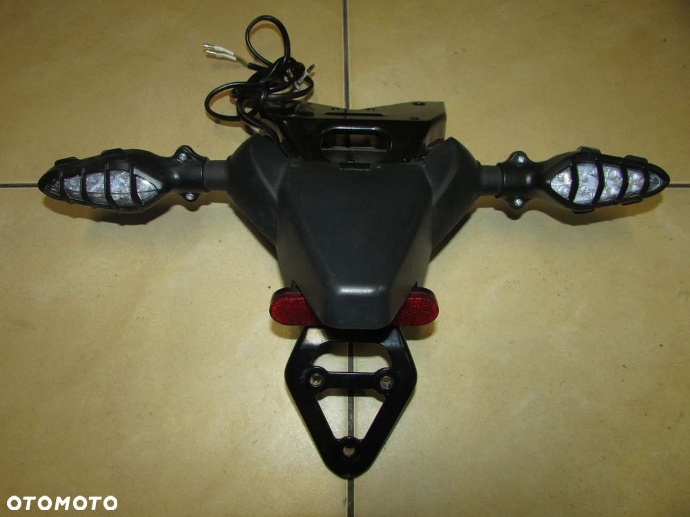 ZONTES G1 125 scrambler wieszak tablicy kierunkowskazy tył - 1