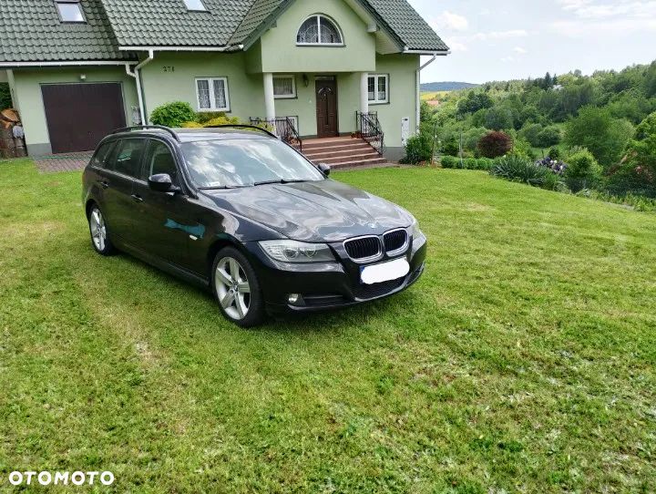 BMW Seria 3 318d - 1