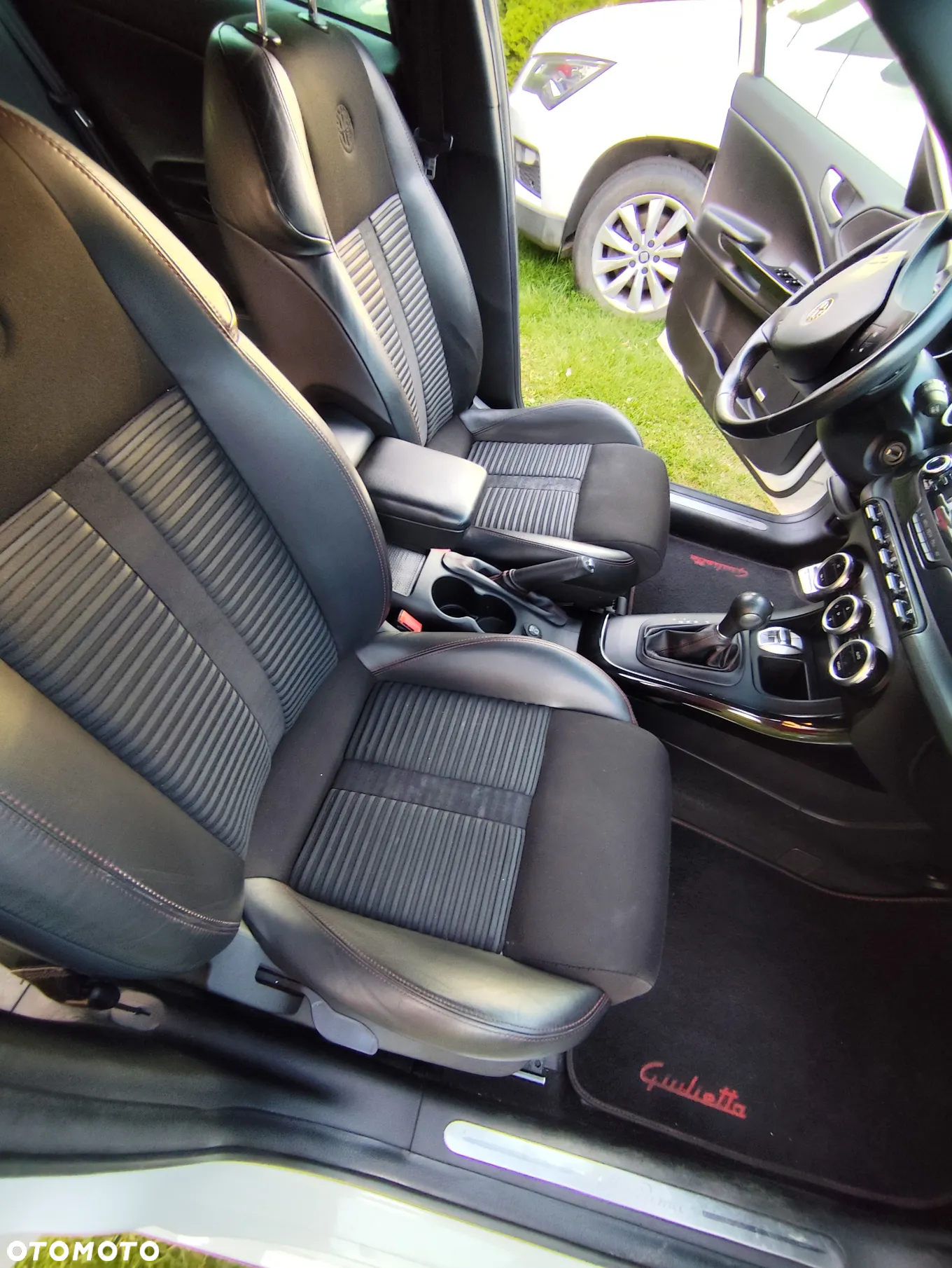 Alfa Romeo Giulietta 1.4 TB MultiAir Distinctive TCT - 34